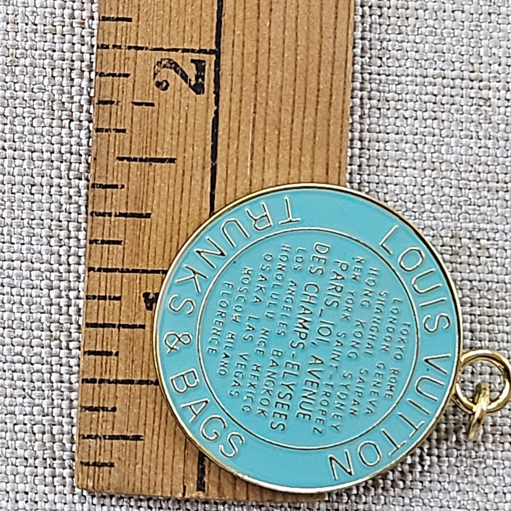 Louis Vuitton Trunks & Bags Charm Unisex OS Turquoise Gold Enamel Bag Pendant - Picture 5 of 5